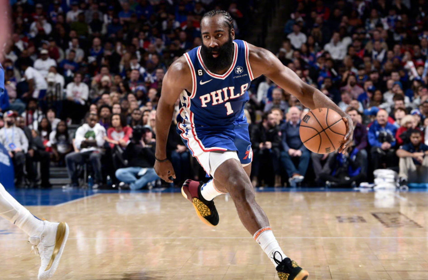 魔术复出首战，关键时刻神级表现状态火爆，篮网成为焦点！的简单介绍