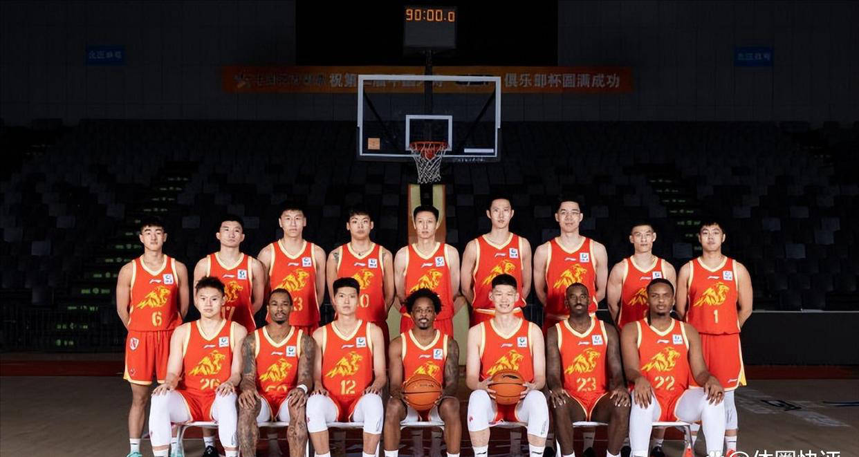 赛前速览:CBA常规赛四强战广州队对阵费内巴切,三大看点值得期待